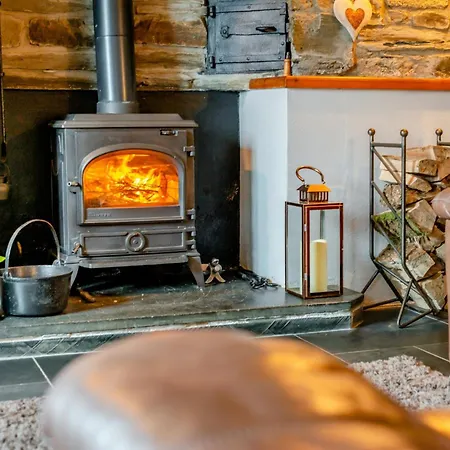 2 Bed In Looe 04708 Holiday home *