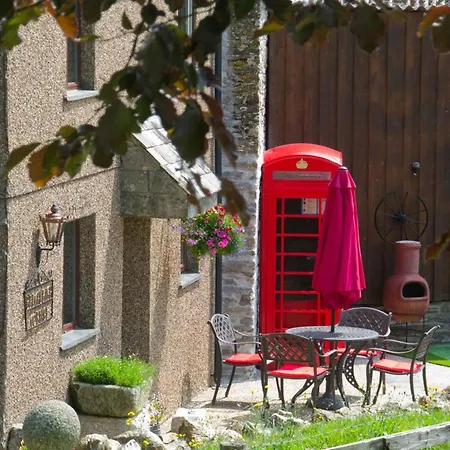 2 Bed In Looe 04708 Holiday home Menheniot